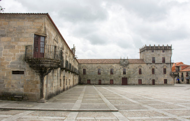 Entrada al Pazo de Fefiñáns